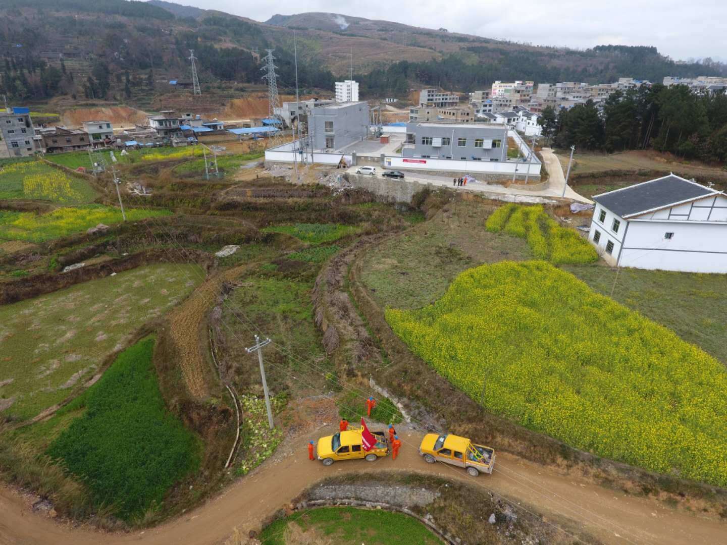 平塘供電局：防疫期間，“指尖服務”確保春耕用電