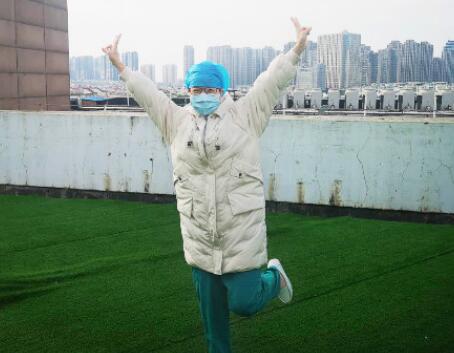 一封家書，紙短情長(zhǎng)