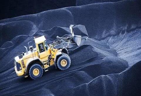 重點(diǎn)用戶不簽長(zhǎng)協(xié)，煤企經(jīng)營(yíng)困難，減產(chǎn)才能自救!