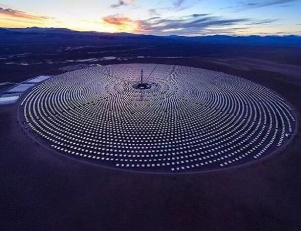 投產(chǎn)即破產(chǎn)，這個(gè)美麗的光伏電站淪為內(nèi)華達(dá)州的笑柄