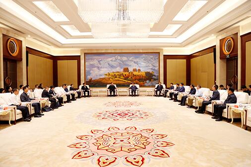 國(guó)家電網(wǎng)董事長(zhǎng)、黨組書記毛偉明拜會(huì)甘肅省委書記林鐸、省長(zhǎng)唐仁健