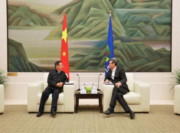 錢(qián)智民會(huì)見(jiàn)青海省政協(xié)副主席、海南州委書(shū)記張文魁