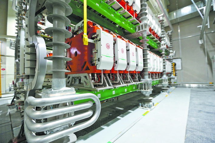 柔性變電站技術(shù)實現(xiàn)從科研理念到應(yīng)用實踐的全面突破