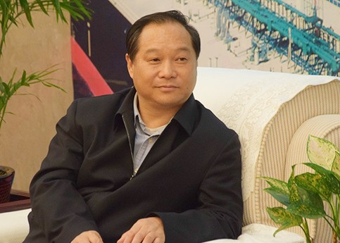 南方電網(wǎng)董事、黨組副書記畢亞雄：電網(wǎng)企業(yè)助力“30·60目標(biāo)”的舉措、思考和建議