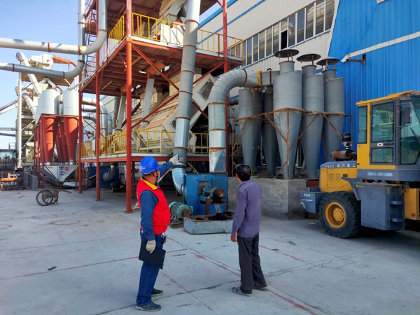 國網阿克蘇供電公司打好棉花秋收用電“前哨戰(zhàn)