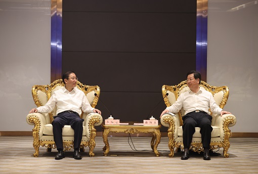 國家電網(wǎng)董事長、黨組書記辛保安拜會河南省委書記樓陽生、省長王凱