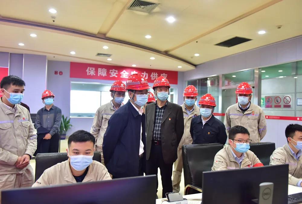 華銀電力賀子波、陳自強(qiáng)一行到湘潭發(fā)電公司調(diào)研