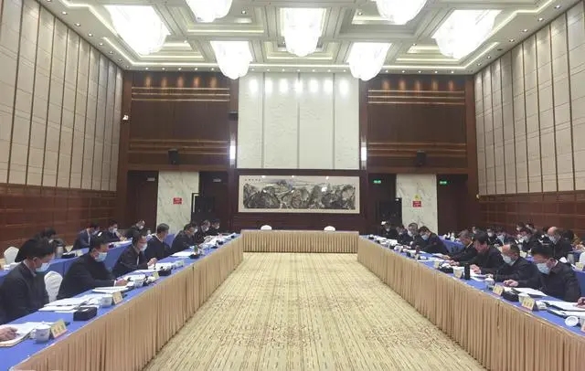 寧夏至湖南特高壓配套：9GW光伏、4GW風(fēng)電，湘投、五凌、中車已率先簽約