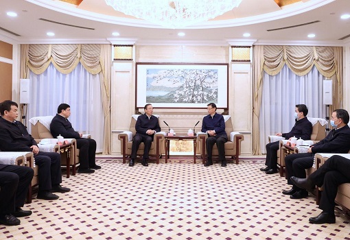 國家電網(wǎng)董事長辛保安、總經(jīng)理張智剛與江蘇省省長許昆林舉行會談