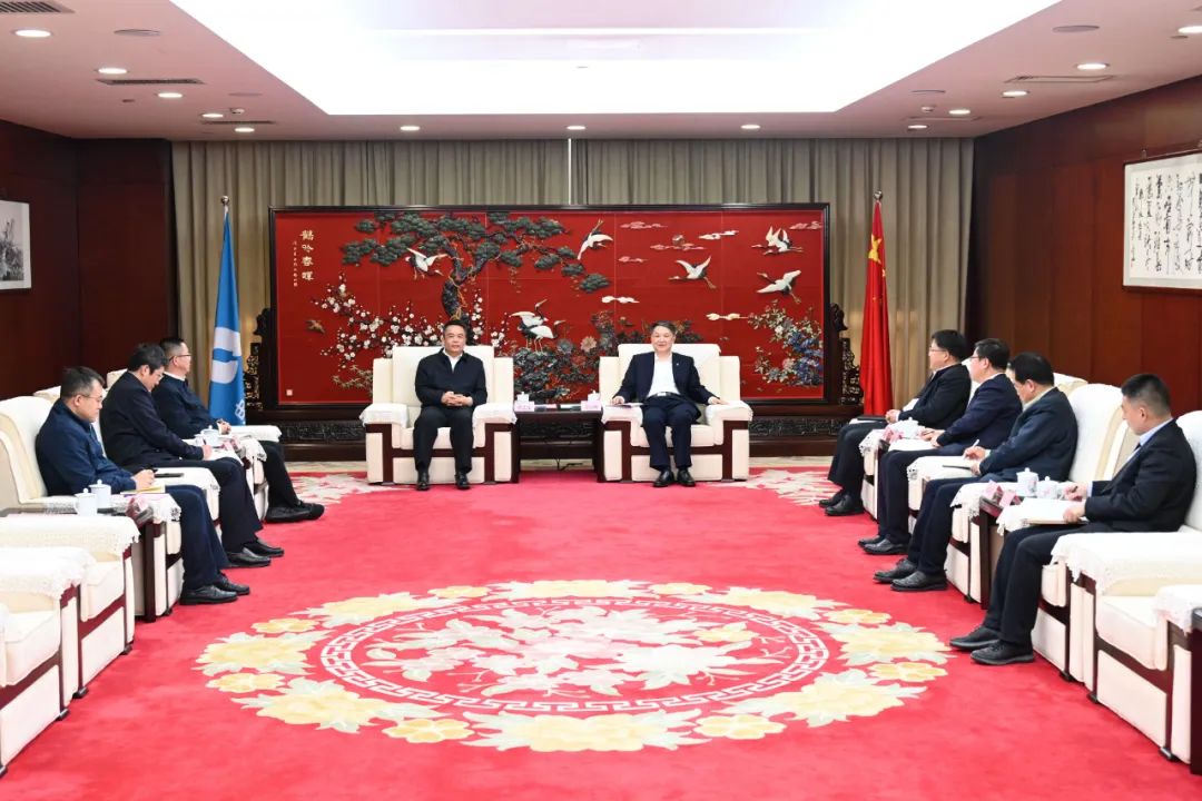 溫樞剛會見哈電集團(tuán)董事長、黨委書記曹志安