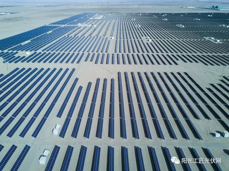 面積接近一個(gè)新加坡！青海塔拉灘光伏電站照亮“陽(yáng)光之路”