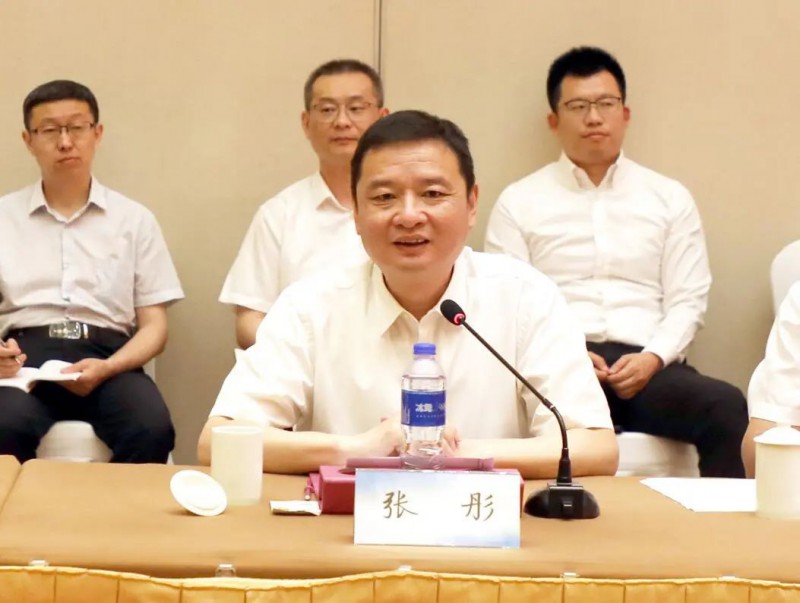 協(xié)鑫、徐工聯(lián)手！布局新能源