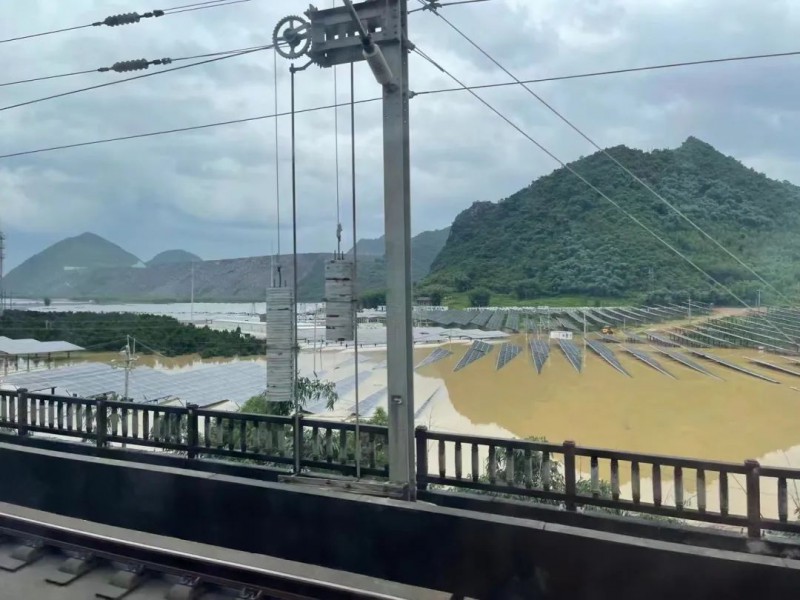 地面電站秒變漂浮電站，又一光伏電站被水淹！