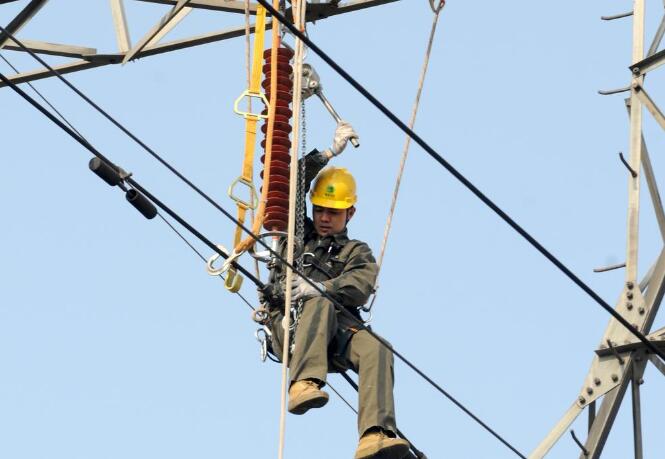 立足一線創(chuàng)新創(chuàng)效——記全國五一勞動獎?wù)芦@得者程旭