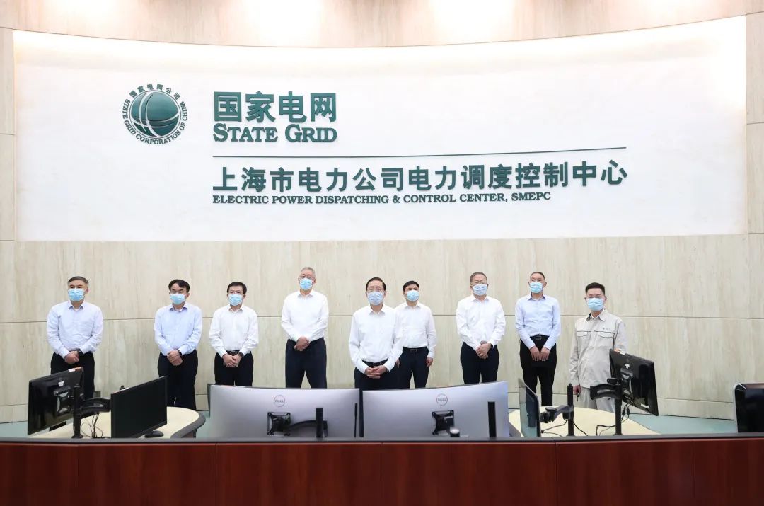 國家電網(wǎng)公司黨組書記、董事長辛保安赴國網(wǎng)上海電力參加基層黨支部聯(lián)系點(diǎn)主題黨日活動(dòng)并調(diào)研