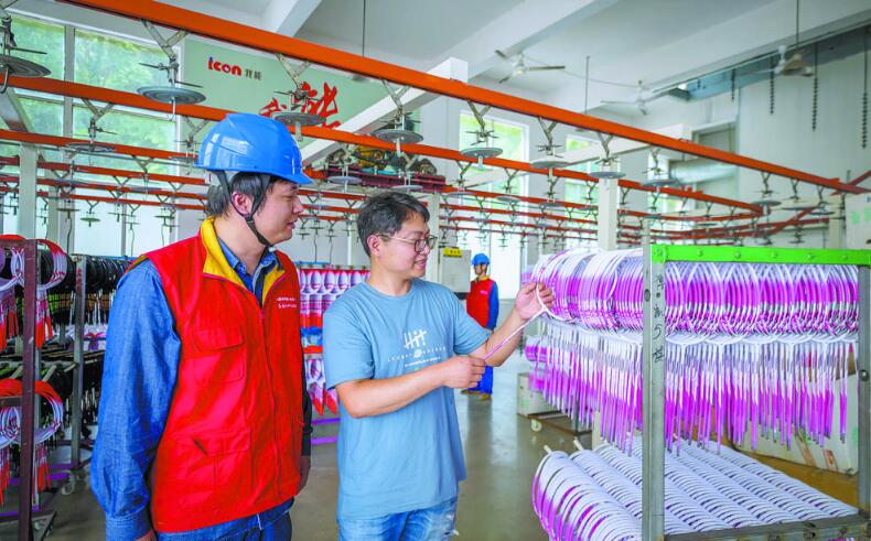 國(guó)網(wǎng)富陽(yáng)區(qū)供電公司：服務(wù)鄉(xiāng)村治理，助力產(chǎn)業(yè)發(fā)展