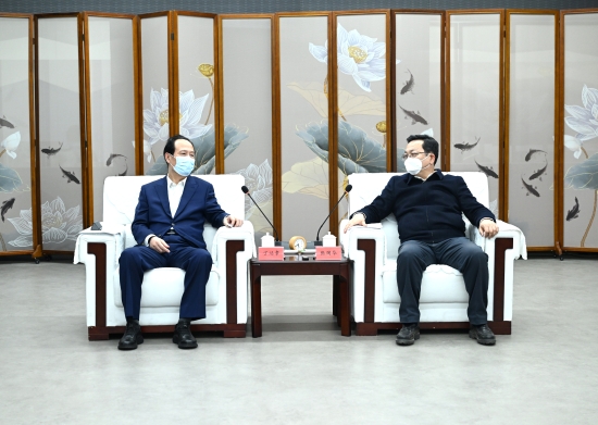 丁焰章與雄安新區(qū)黨工委書記、管委會主任張國華會談