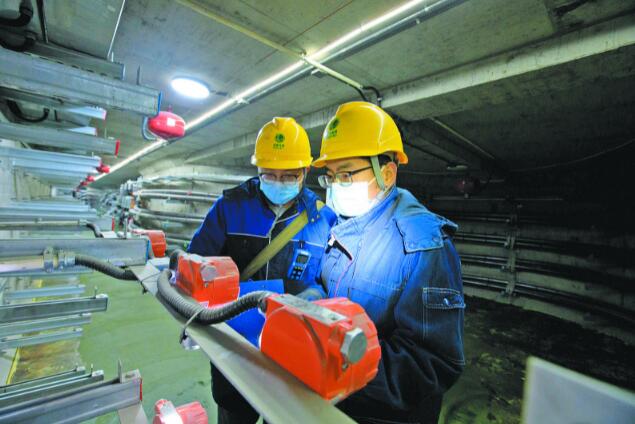 銀川供電公司：“臨近春節(jié)，保障居民安全可靠用電更是頭等大事”