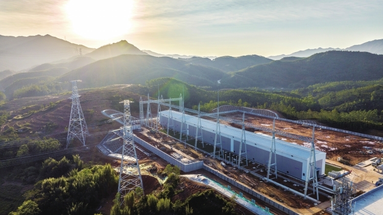 廣東電網(wǎng)公司：探索現(xiàn)代化電網(wǎng)實踐 服務(wù)廣東高質(zhì)量發(fā)展