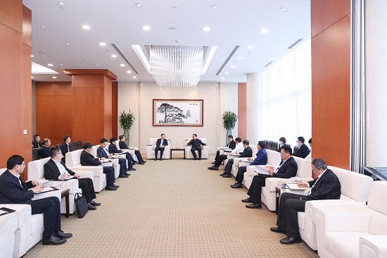 華能集團(tuán)有限公司總經(jīng)理、黨組副書(shū)記鄧建玲會(huì)見(jiàn)淄博市委書(shū)記馬曉磊