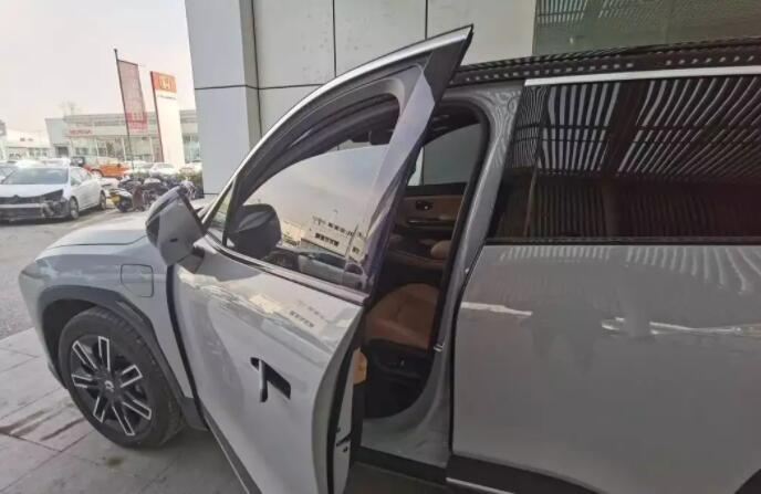 新能源二手車買賣，新老車主的隱私在“裸奔”!