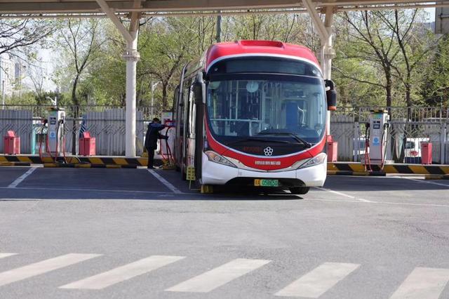 北京清潔能源、新能源公交車占比已超九成