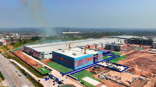 儲(chǔ)能新賽點(diǎn)：從百億工廠到巨頭加碼，發(fā)生了什么