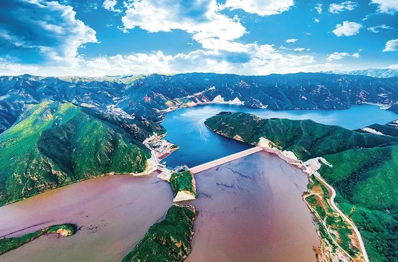 丁焰章：在加快構(gòu)建新發(fā)展格局中展現(xiàn)央企擔(dān)當