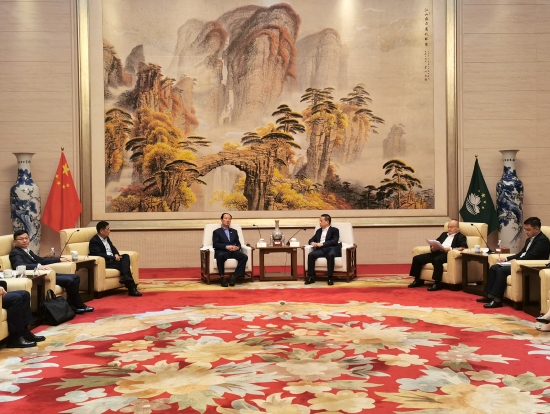 中國電建黨委書記、董事長丁焰章拜會中央政府駐澳門聯(lián)絡(luò)辦公室副主任黃柳權(quán)