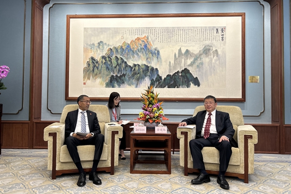 國(guó)家能源局主要負(fù)責(zé)人會(huì)見安哥拉礦產(chǎn)資源、石油和天然氣部部長(zhǎng)