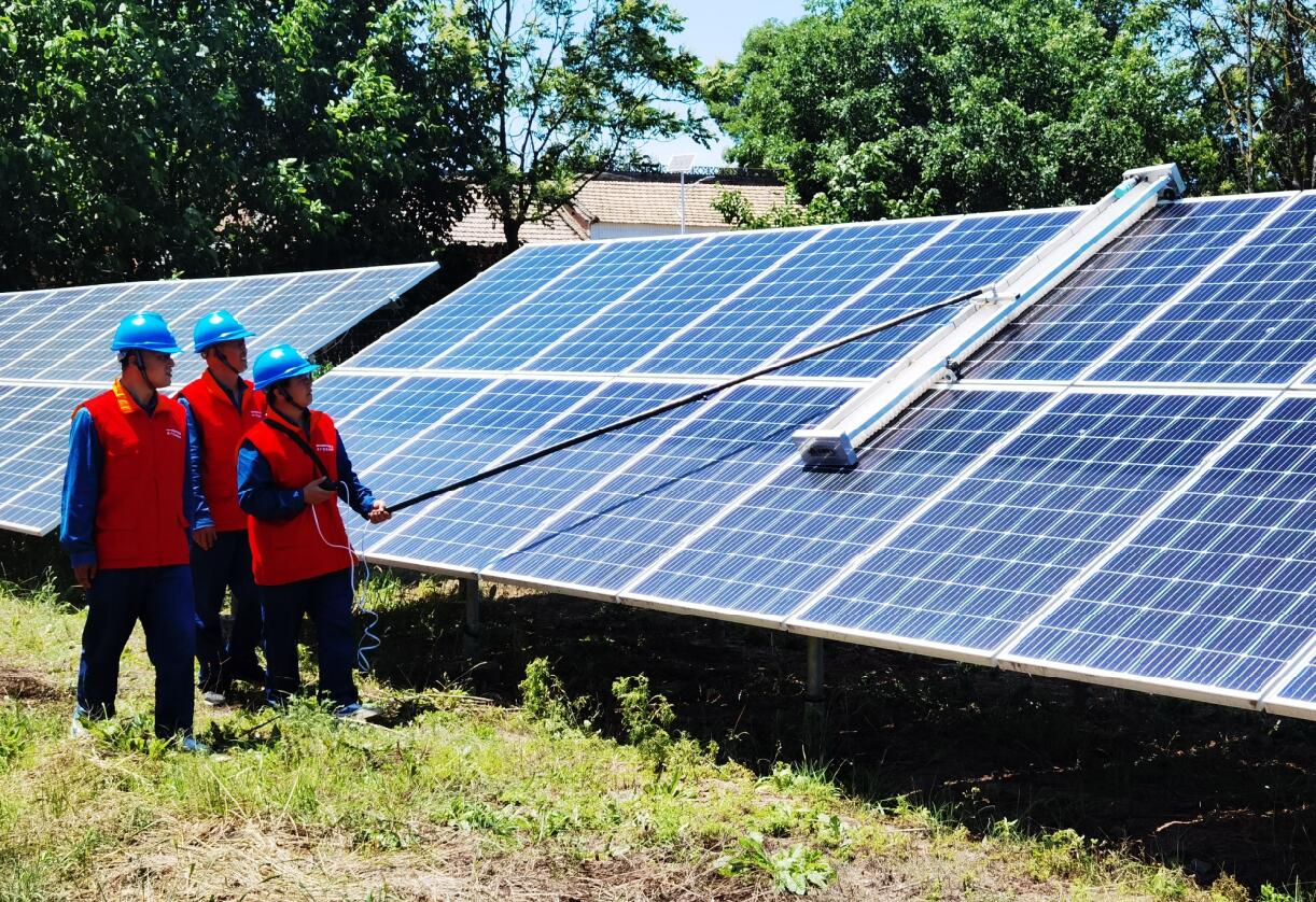 國網(wǎng)旬邑縣供電公司光伏助農(nóng)，數(shù)智促富，擦亮新時代鄉(xiāng)村振興“陽光路”