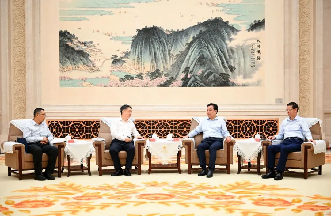 華能集團(tuán)黨組書記、董事長(zhǎng)溫樞剛拜會(huì)江蘇省委書記信長(zhǎng)星、省長(zhǎng)許昆林