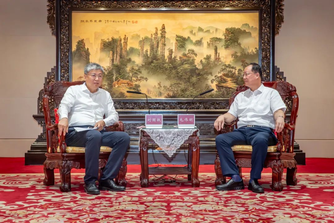 國家能源集團(tuán)黨組書記、董事長劉國躍拜會湖南省委副書記、省長毛偉明