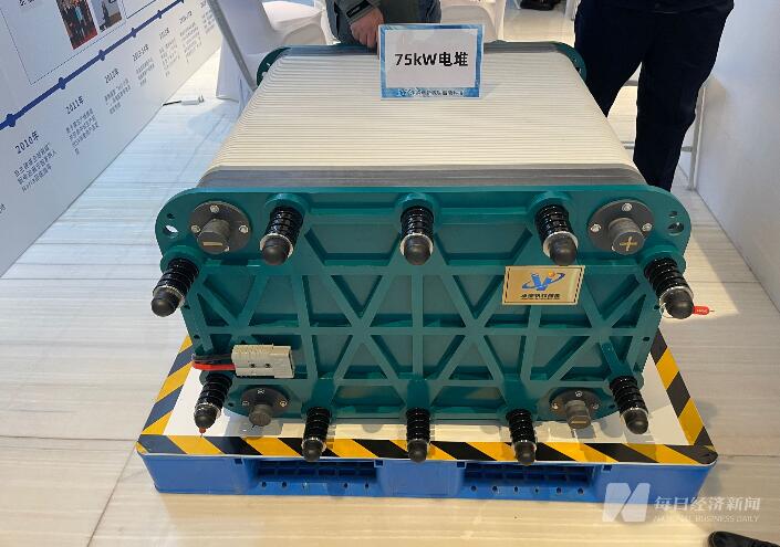儲(chǔ)能“明星”釩電池迫切需要規(guī)?；瘧?yīng)用：生產(chǎn)仍需降成本，下游盼好的商業(yè)運(yùn)營(yíng)模式