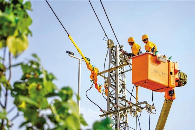 海南電網公司持續(xù)優(yōu)化用電營商環(huán)境，提升供電服務水平