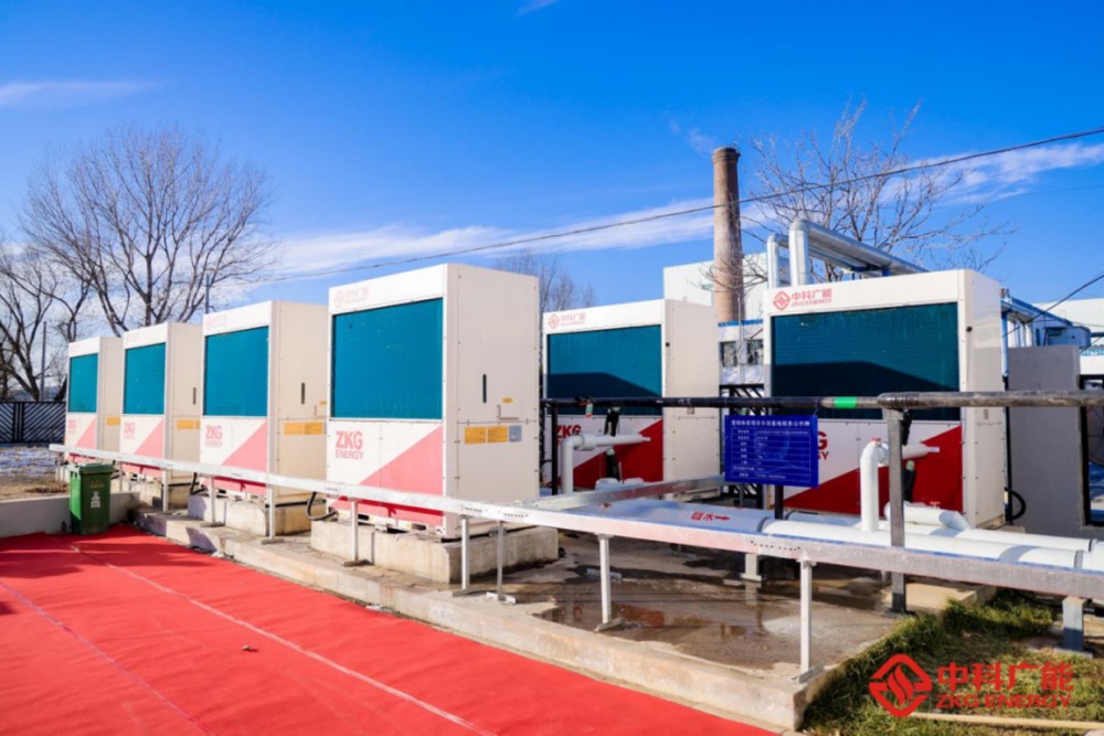 巔峰節(jié)能，北京首臺(tái)套混動(dòng)熱泵發(fā)布!