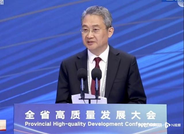 南方電網(wǎng)饒宏：產(chǎn)業(yè)科技互促雙強(qiáng)，大力發(fā)展新型儲(chǔ)能新興產(chǎn)業(yè)