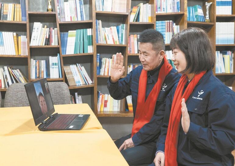 紅船精神代代傳 優(yōu)化服務促發(fā)展——記“國網(wǎng)楷?！眹译娋W(wǎng)浙江電力(嘉興)紅船共產(chǎn)黨員服務隊