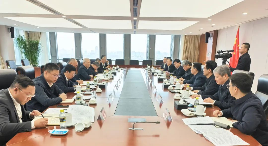 中國一重董事長徐鵬一行拜訪國家能源集團(tuán)黨組書記、董事長劉國躍