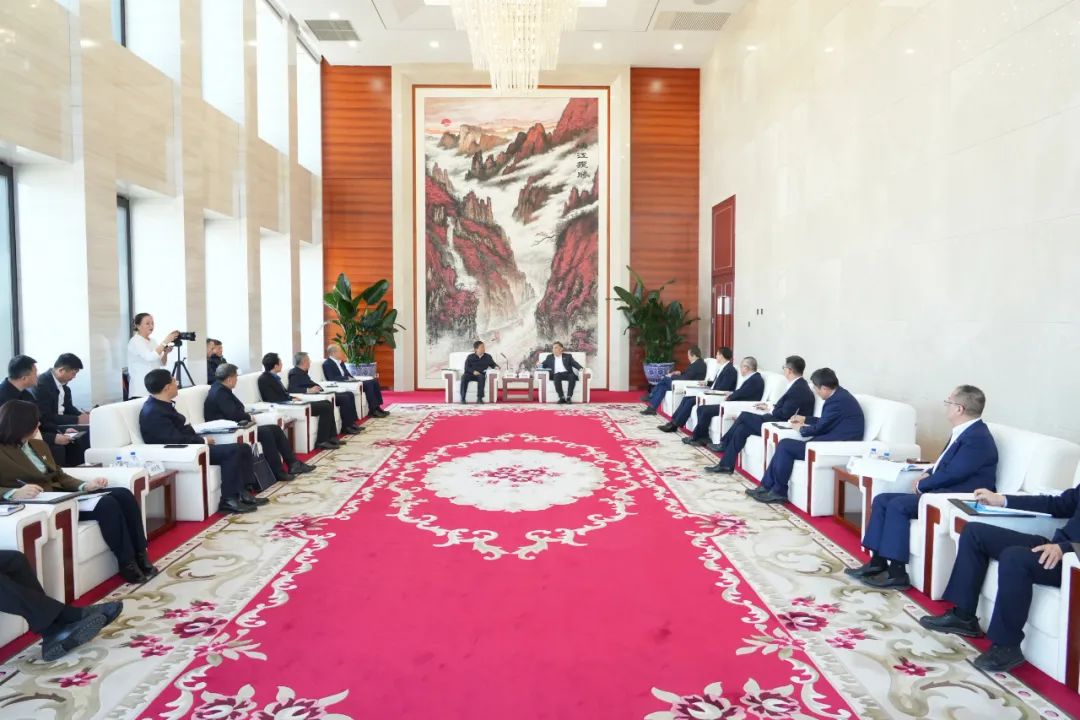 中國能建黨委書記、董事長宋海良與吉林省副省長李國強會談