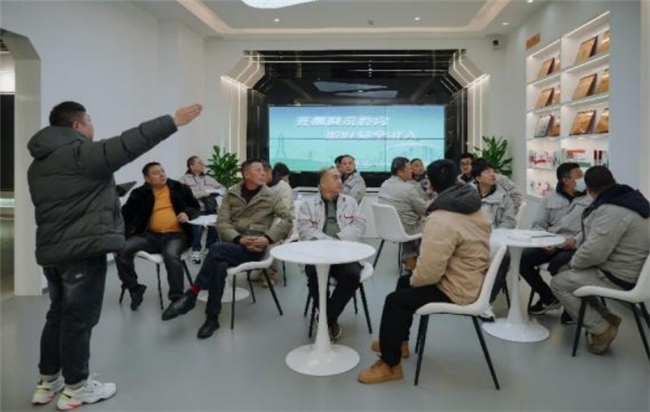 怡能集團(tuán)以沉浸式安全教育，為電力施工準(zhǔn)入賦能