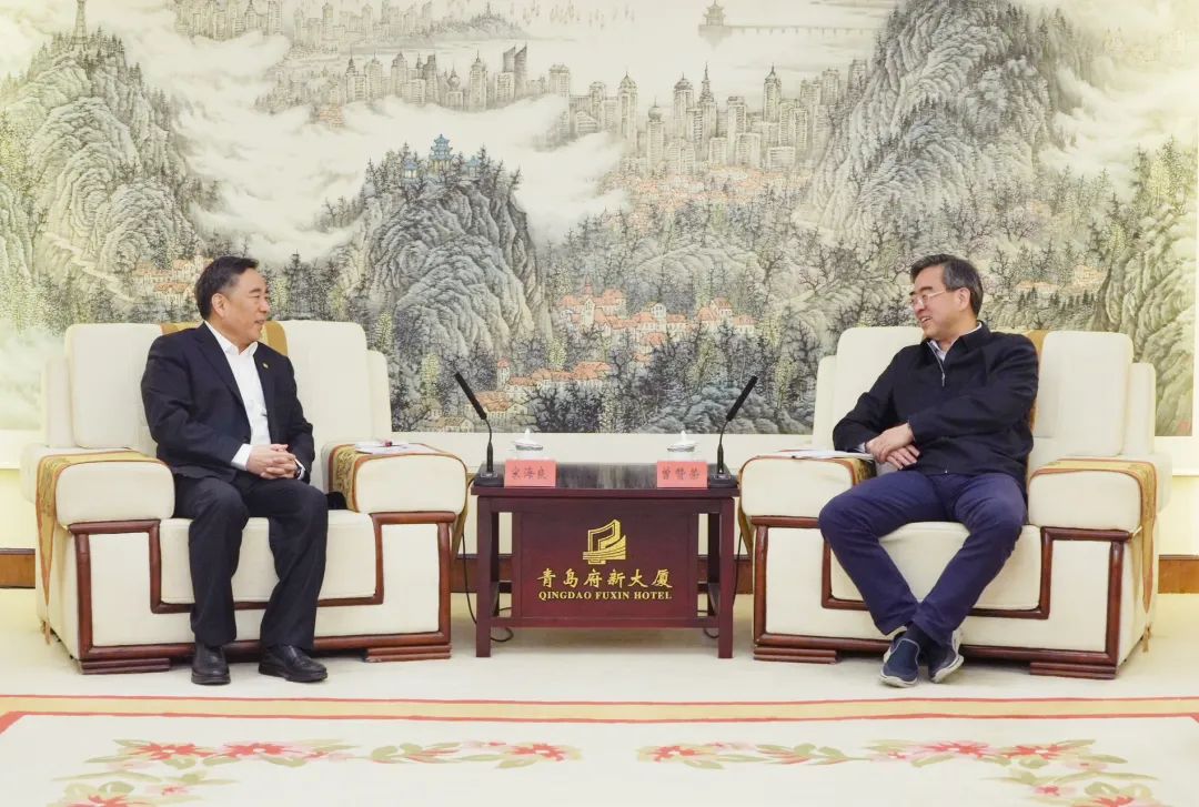 中國(guó)能建黨委書(shū)記、董事長(zhǎng)宋海良拜會(huì)山東省委常委、青島市委書(shū)記曾贊榮