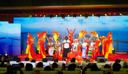 水電十四局邀請(qǐng)屬地化職工參加建局70周年慶?；顒?dòng)