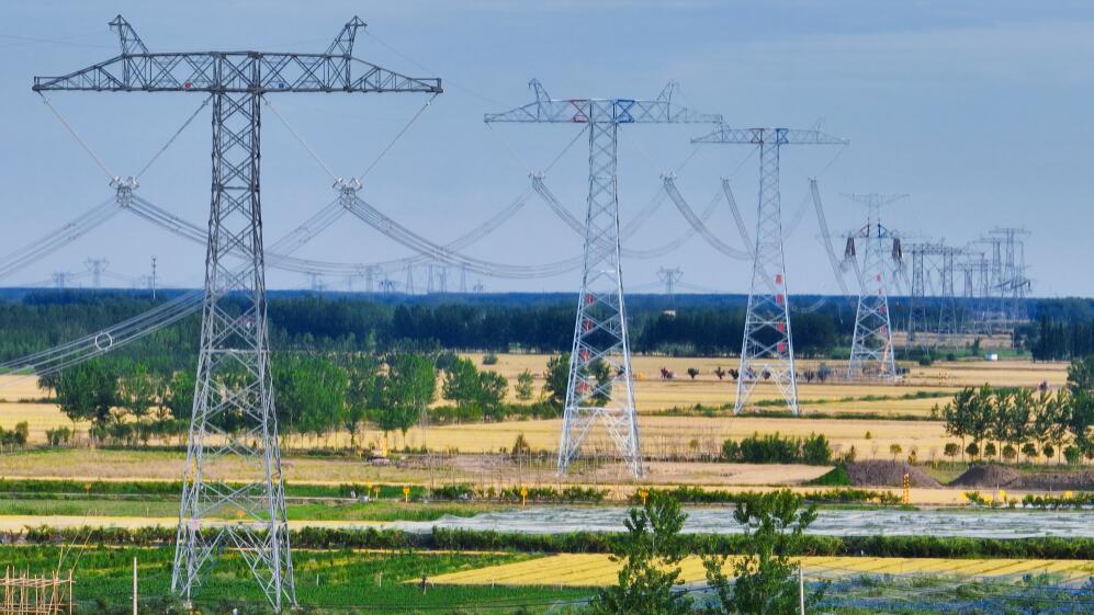 連宿高速沭陽段±800千伏錫泰線特高壓電力遷改總承包項目竣工投運(yùn)