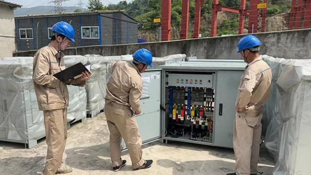 國網(wǎng)永嘉縣供電公司聞“汛”而動，保障防汛應(yīng)急物資