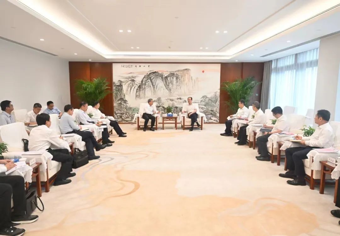 中國電建黨委書記、董事長丁焰章會見南瑞集團董事長、黨委書記山社武