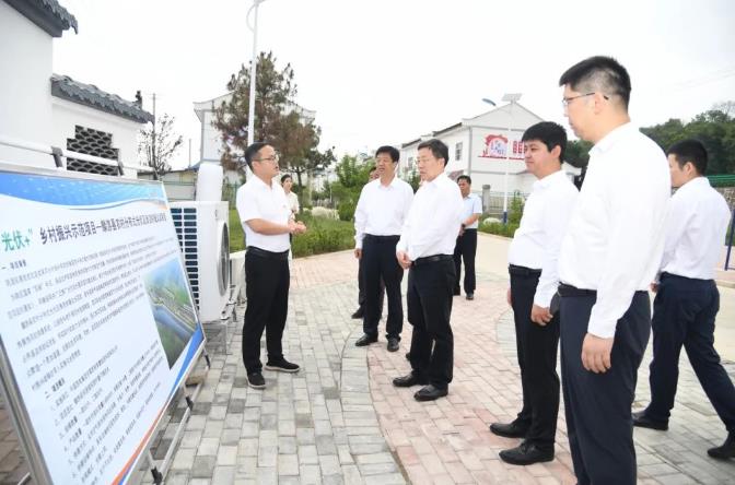 中國(guó)電氣裝備黨委書(shū)記、董事長(zhǎng)李洪鳳赴陜西省麟游縣調(diào)研定點(diǎn)幫扶工作