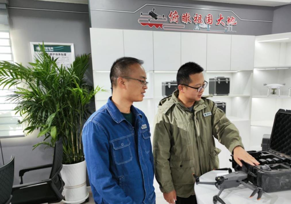 張著峰：從鄂城到肅北，電力幫扶路不停