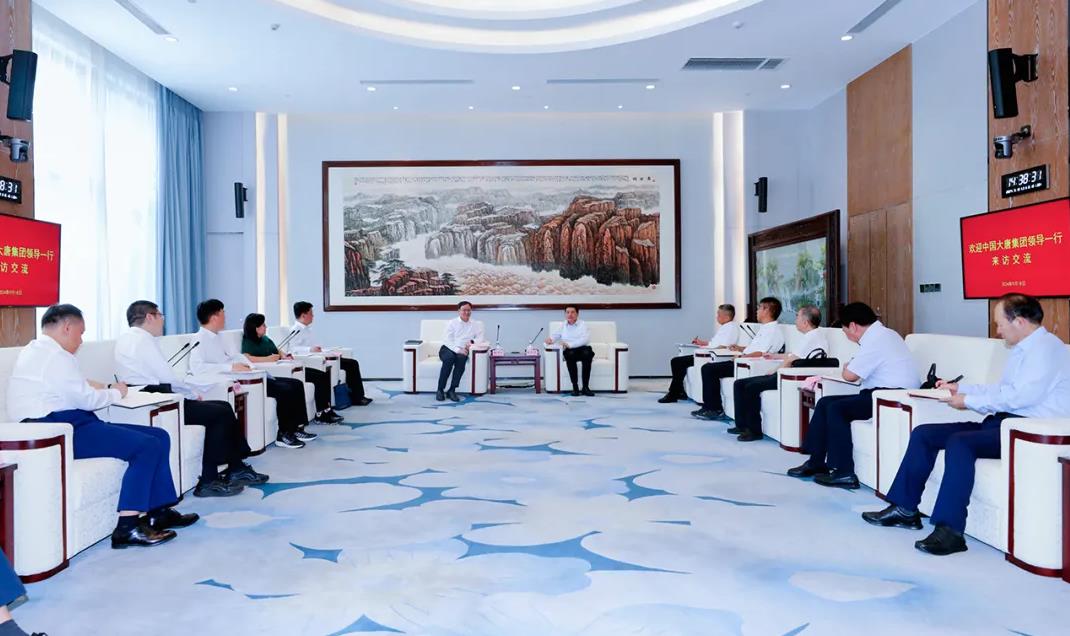 大唐集團黨組副書記、總經(jīng)理張傳江與陜煤集團黨委書記、董事長張文琪會談