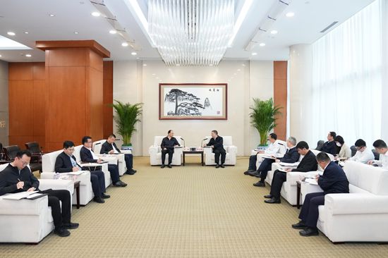 華能集團(tuán)總經(jīng)理、黨組副書記張文峰會(huì)見甘肅省副省長(zhǎng)王鈞